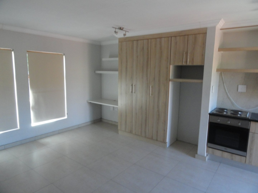 To Let 1 Bedroom Property for Rent in Die Bult North West